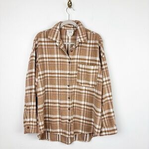 Style Rack Women’s Tan Plaid Shacket Sz L